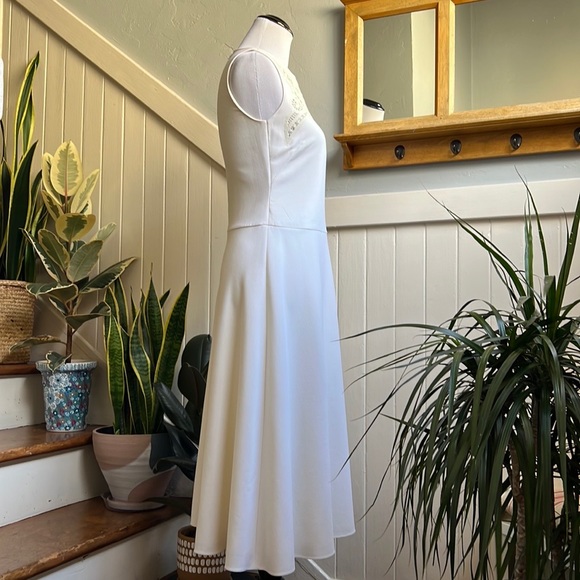 Ralph Lauren Collection Purple Label Wool Sleeveless Embroidered Dress in Cream - Picture 10 of 14